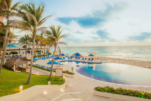 Golden Parnassus All Inclusive Resort & Spa - Cancun, Mexico